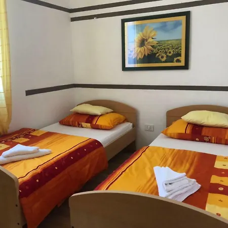 Divna * Labin (Istria)